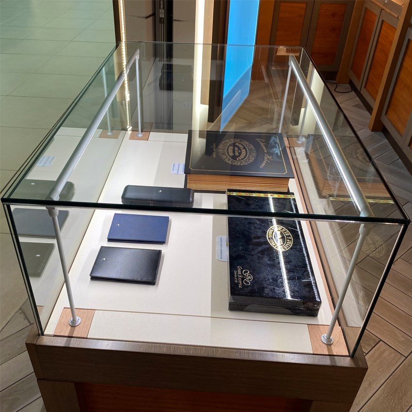 Best LED Showcase Lighting Kits For Jewelry Display Cases – Show Off  Lighting Inc.
